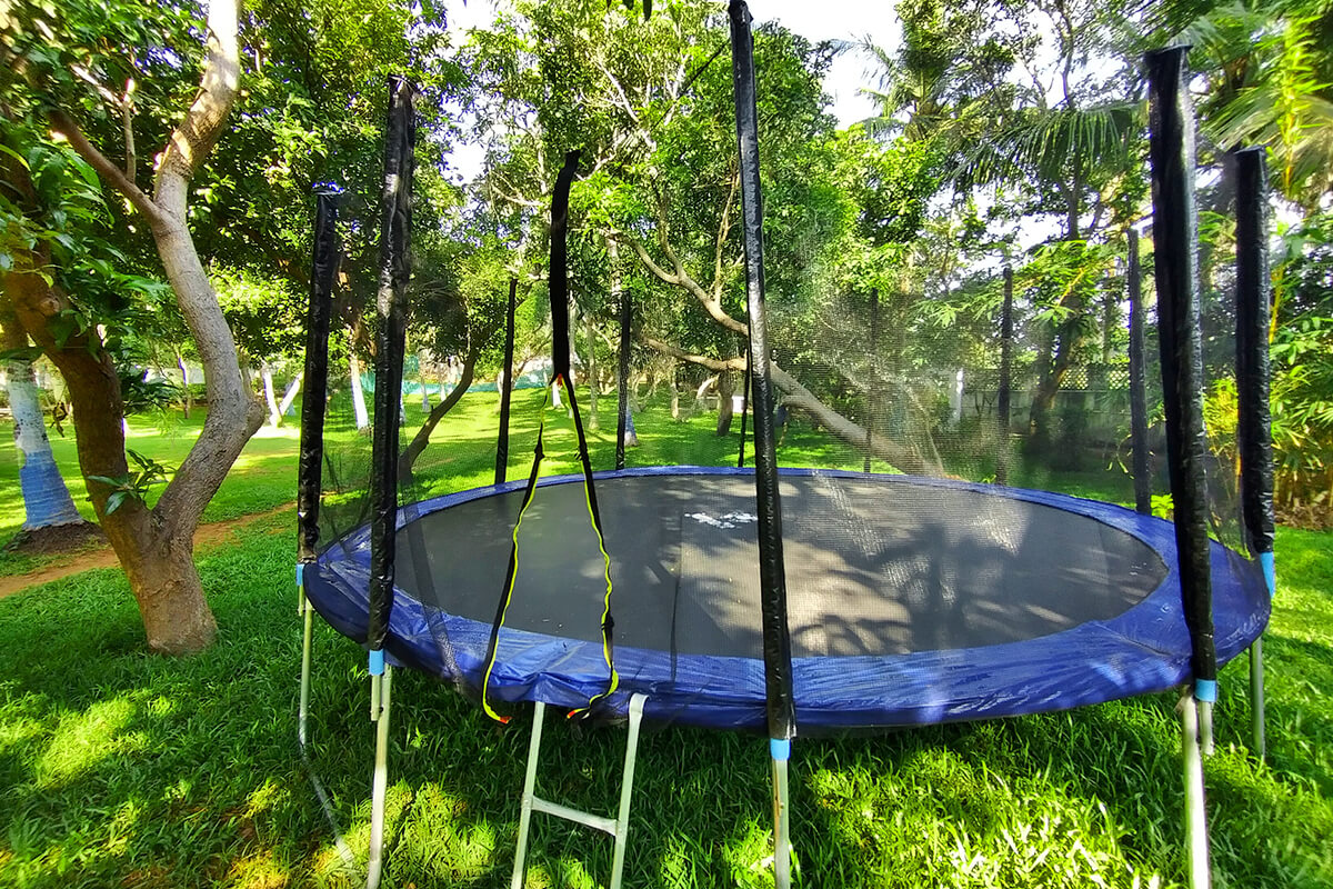 Outdoor Games Shelter Beach ResortShelter Beach Resort